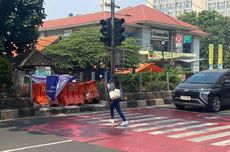 Jalur Penyeberangan di Depan SDN Pondok Cina 1 Depok Ditutup, Pejalan Harus Lewat JPO