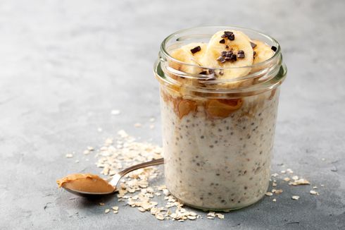 Resep Overnight Oatmeal Pisang Gula Merah, Bikin untuk Sarapan Besok