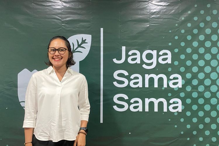 Peneliti sekaligus Staf Pengajar Komunitas Konservasi Indonesia (KKI) Warsi, Yohana Marpaung, dalam acara Peluncuran ?Jagasamasama? dan Program ?Kembali Belajar? di Jakarta, Minggu (19/5/2024). 