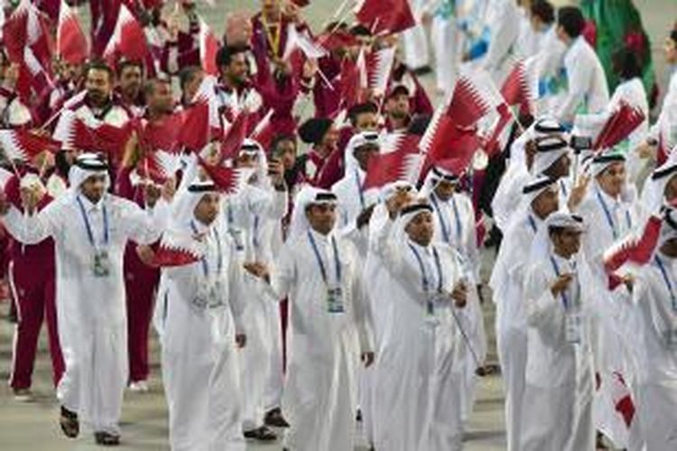 Kontingen Qatar dalam upacara pembukaan Asian Games 2014, Jumat (19/9/2014). 