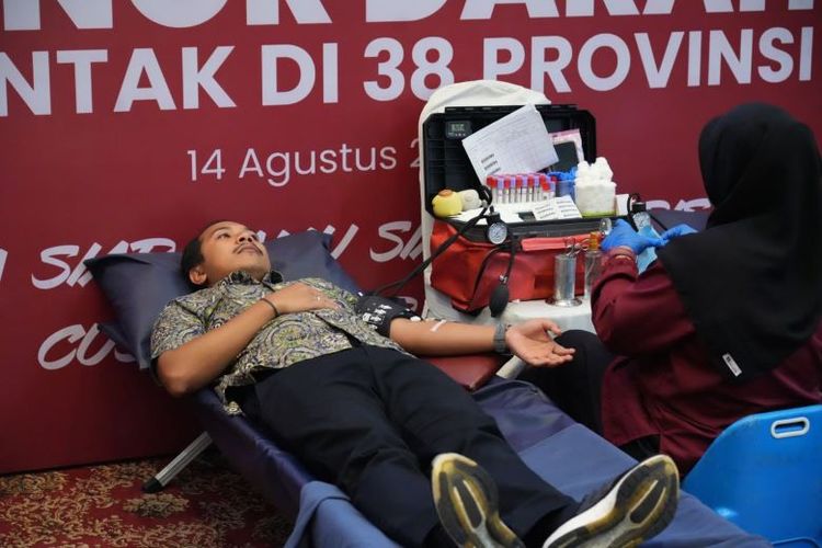 BPJS Kesehatan menggelar donor darah di seluruh kantor BPJS Kesehatan pada 38 provinsi. 