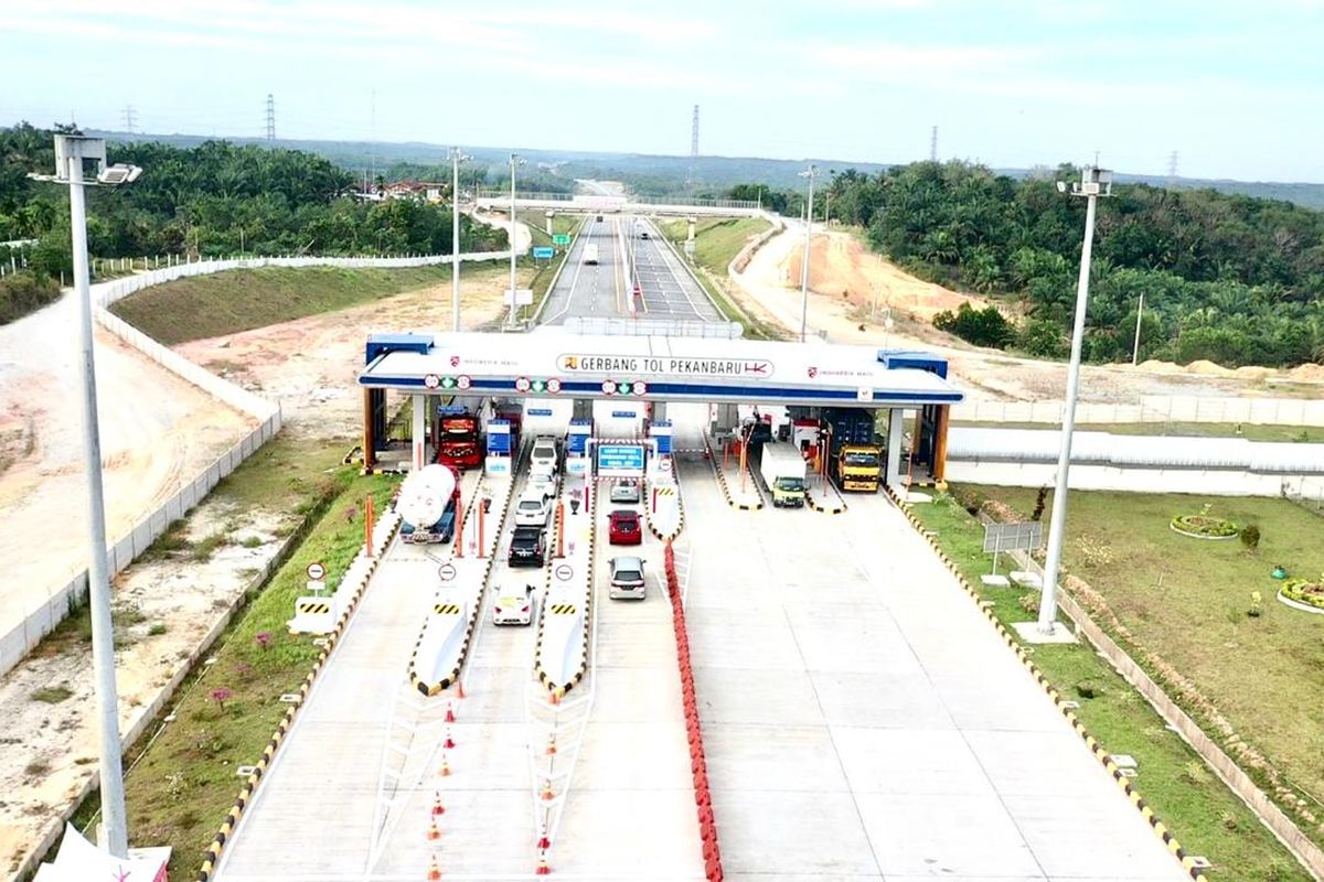 Gerbang Tol (GT) Pekanbaru.