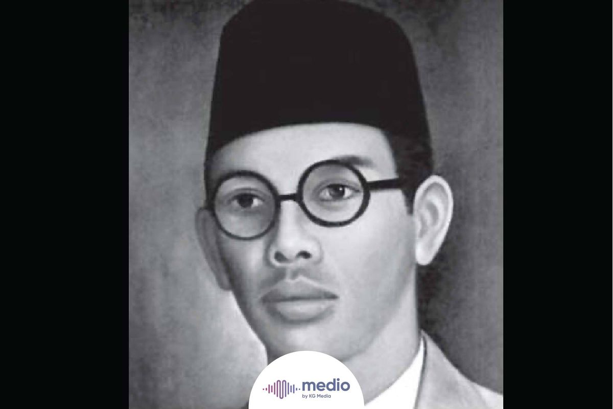 Meskipun merupakan lagu kebangsaan, Indonesia Raya telah mengalami lika-liku dalam perjalannya.