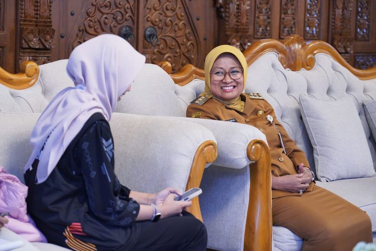 Bupati Kebumen Lilis Nuryani Imbau Warga Tak Takut Terima Petugas Sensus Ekonomi 2026