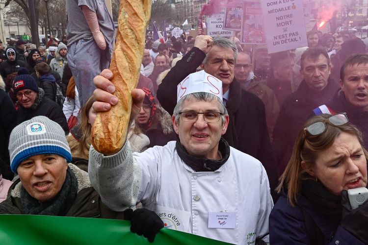 Aksi protes di Perancis karena kenaikan harga tinggi.