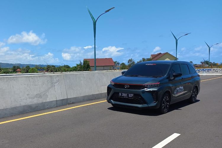 All New Daihatsu Xenia 1.5 R MT yang digunakan dalam Merapah Trans-Jawa 2024 Pesona Pesisir Selatan Jawa
