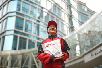 J&T Bantu UMKM Berjejaring lewat Acara Konferensi Bisnis