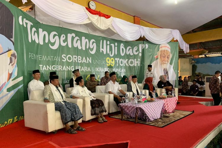 Cawapres nomor urut 01 Maruf Amin saat berkunjung ke Kecamatan Teluknaga, Kabupaten Tangerang, Senin (4/3/2019). Di sana Maruf menyampaikan keinginannya untuk membentuk koperasi di setiap masjid