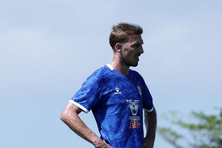 Kans Danijel Loncar Tampil Bela Persib di Dewata Challenge Series