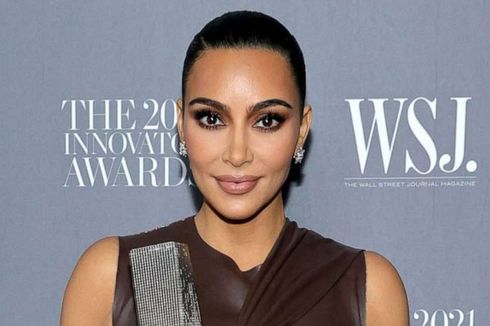 Kim Kardashian Lulus Ujian Hukum, Sempat Gagal Tiga Kali