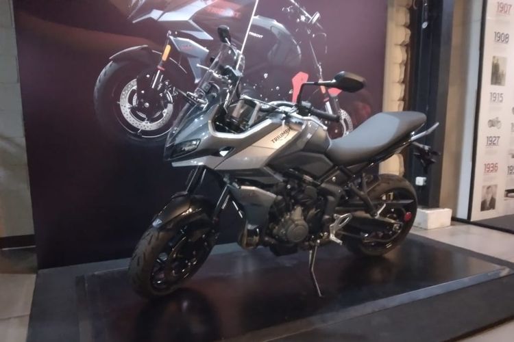 Menggebrak awal 2022, Triumph Motor Indonesia meluncurkan lima motor baru model 2022.