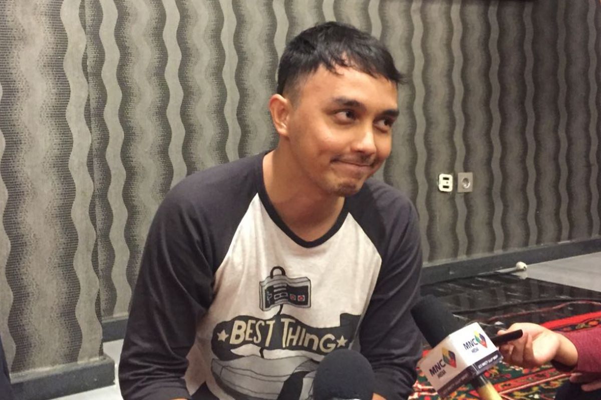 Dimas Aditya menghadiri acara syukuran film Pengabdi Setan di kantor Rapi Films, Cikini, Jakarta Selatan, Rabu (11/10/2017).