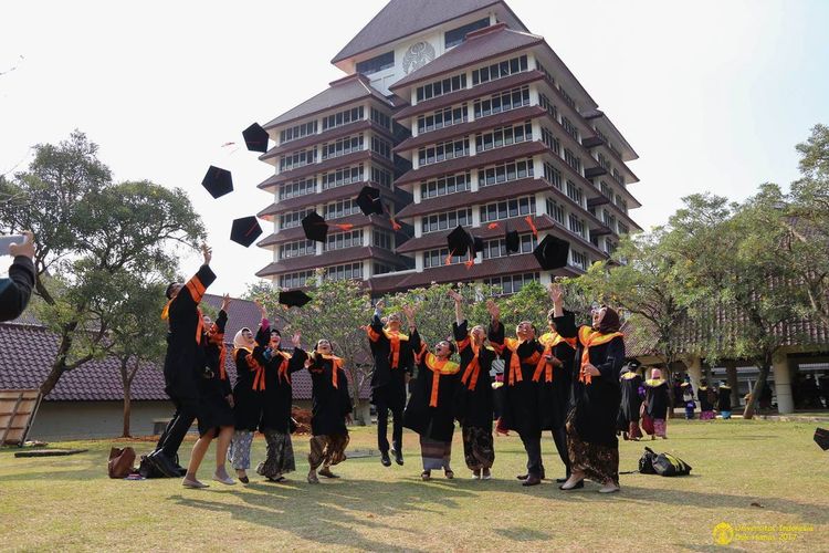Universitas Indonesia (UI) jadi perguruan tinggi terbaik di Indonesia versi THE AUR 2023.