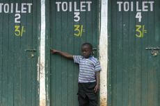 Di Afrika, Menemukan Toilet Bersih Lebih Sulit Ketimbang Telepon Genggam