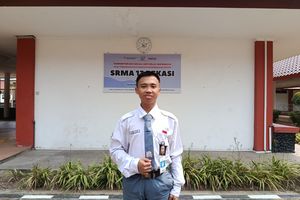 “Hidup Tanpa Ilmu seperti Berjalan Tanpa Arah” Alasan Saiful Penjual Es Teh Kembali Sekolah