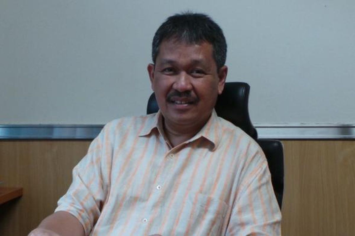 Anggota Komisi D dan Banggar DPRD DKI Jakarta dari Fraksi Partai Gerindra, Prabowo Soenirman, saat ditemui di ruang kerjanya di Gedung DPRD DKI Jakarta. 