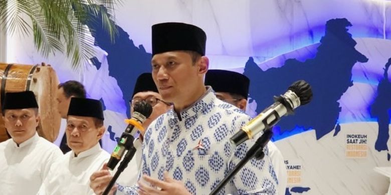Ketua Umum Partai Demokrat Agus Harimurti Yudhoyono (AHY) ditemui di Nasdem Tower, Gondangdia, Menteng, Jakarta, Sabtu (25/3/2023). 
