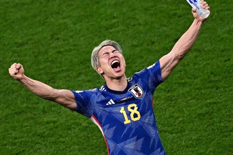 Reaksi penyerang timnas Jepang Takuma Asano usai membungkam juara dunia empat kali timnas Jerman 2-1 pada laga Grup E Piala Dunia di Khalifa International Stadium, Doha, pada Rabu (23/11/2022) malam WIB.