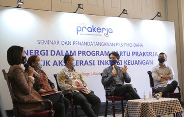 Acara seminar bertema Sinergi dalam Program Kartu Prakerja untuk Akselerasi Inklusi Keuangan yang diselenggarakan di Jakarta, Rabu (14/10/2020). 
