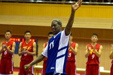 Dennis Rodman Nyanyikan 