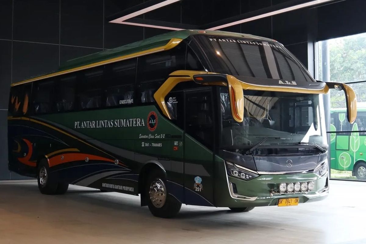 Bus AKAP baru PO ALS