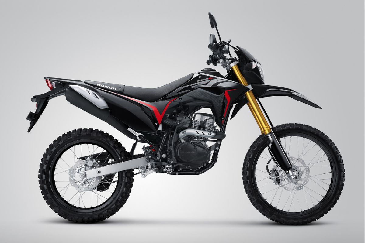 Honda CRF150L varian warna baru hitam.