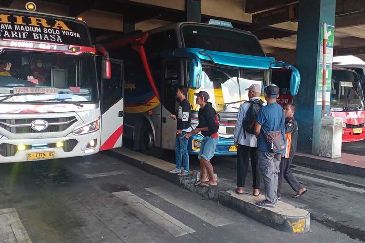 Kondisi Terminal Tipe A Tirtonadi Kota Solo, Jawa Tengah (Jateng).
