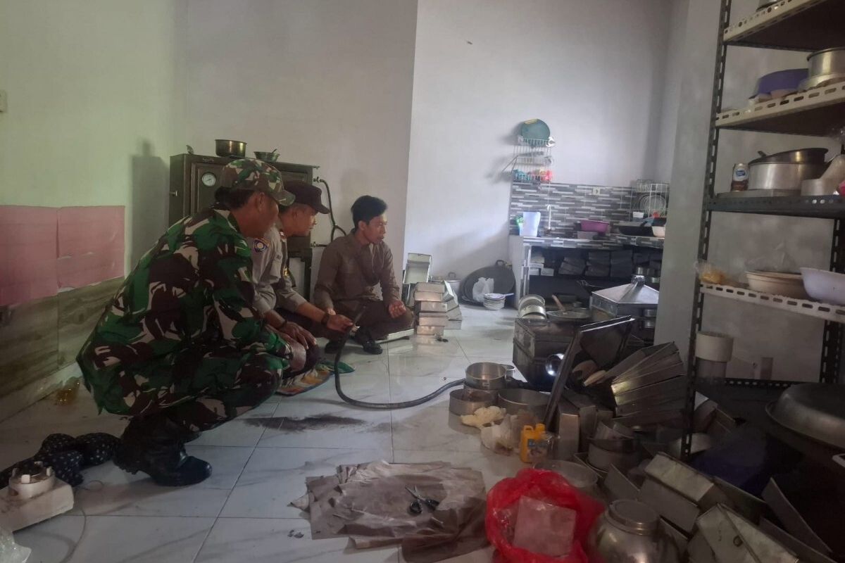 Lokasi kebocoran tabung gas elpiji 3 kilogram di di Padukuhan Kemloko Rt 01, Kalurahan Srimartani, Piyungan, Bantul, DI Yogyakarta, Kamis (19/6/2025).