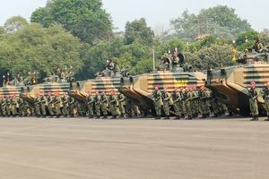 Menhan Sjafrie Serahkan 12 Kendaraan Tempur Amfibi AAV M-35 Buatan AS ke Pasamar 1 Cilandak
