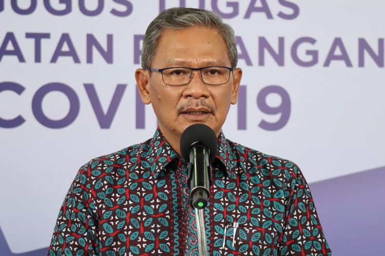 Cover-19 Task Force spokesman Achmad Yurianto briefs the press, Monday 6/7/2020