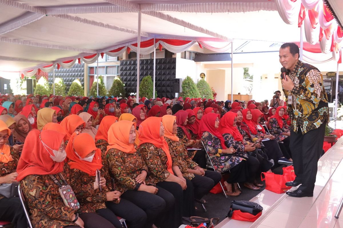 Bupati Jekek optimistis Wonogiri akan bebas stunting pada 2023 mengingat tingkat stunting kini tinggal 8 persen dari 24,5 persen pada 2017.