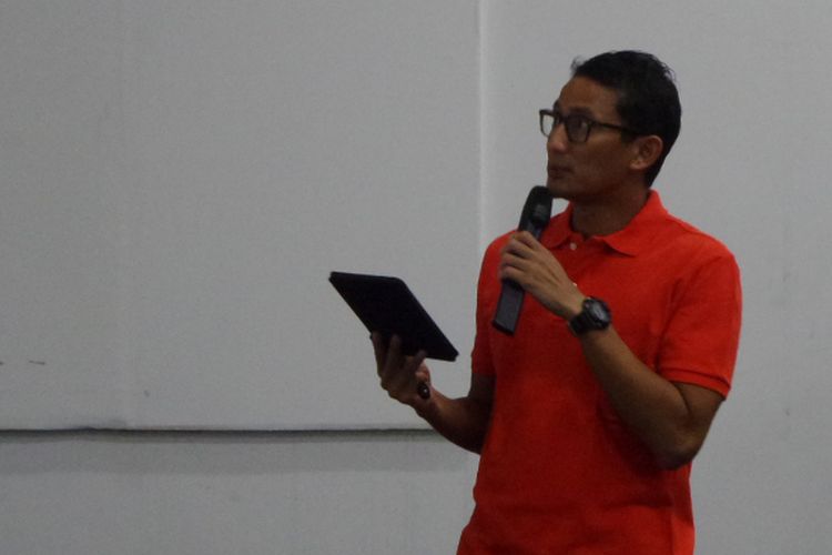 Calon wakil gubernur DKI Jakarta Sandiaga Uno diundang sebagai narasumber seminar kewirausahaan di kampus Bina Sarana Informatika, Cengkareng, Jakarta Barat, Senin (17/4/2017).
