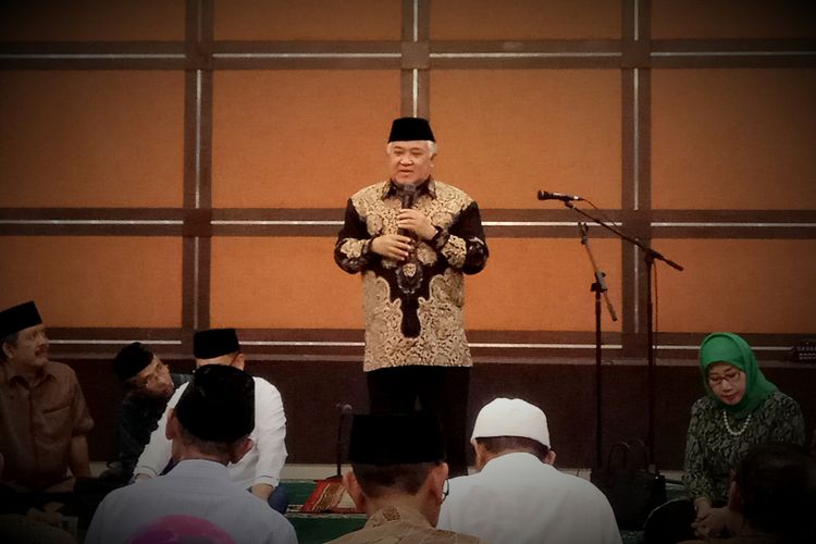Ketua Dewan Pertimbangan Majelis Ulama Indonesia (MUI) Din Syamsuddin saat menghadiri acara buka bersama yang digelar oleh Majelis Nasional Korps Alumni Himpunan Mahasiswa Islam (KAHMI) di Kalibata, Jakarta Selatan, Senin (5/6/2017).