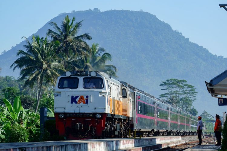 Angkutan Lebaran 2025 Tuai Respons Positif Pelanggan, Begini Strategi KAI