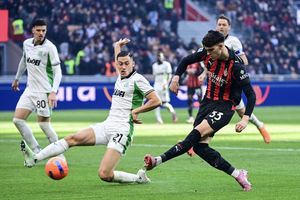 Rapor Jay Idzes Usai Skor AC Milan Vs Sassuolo 2-2