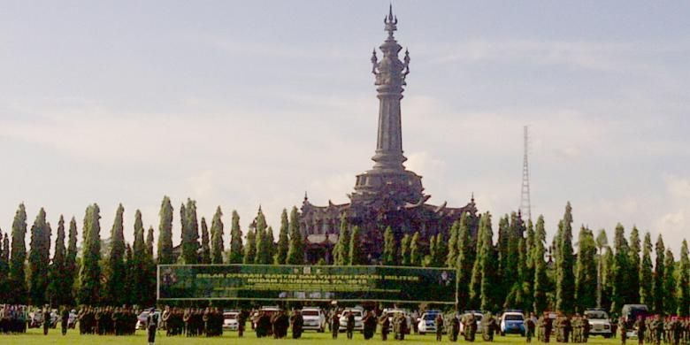 Apel Operasi Gaktib dan Yustisi Polisi Militer Kodam IX/Udayana di Lapangan Puputan Margarana, Renon, Denpasar Selasa (13/1/2015).