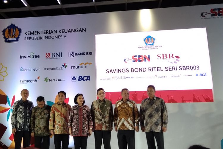 Pembukaan Masa Penawaran (Launching) SBR Seri SBR300 di Jakarta, Senin (14/5/2018).