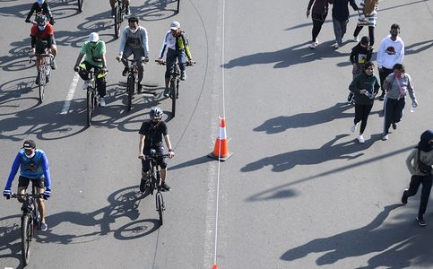 Jakarta Discontinues Car Free Day