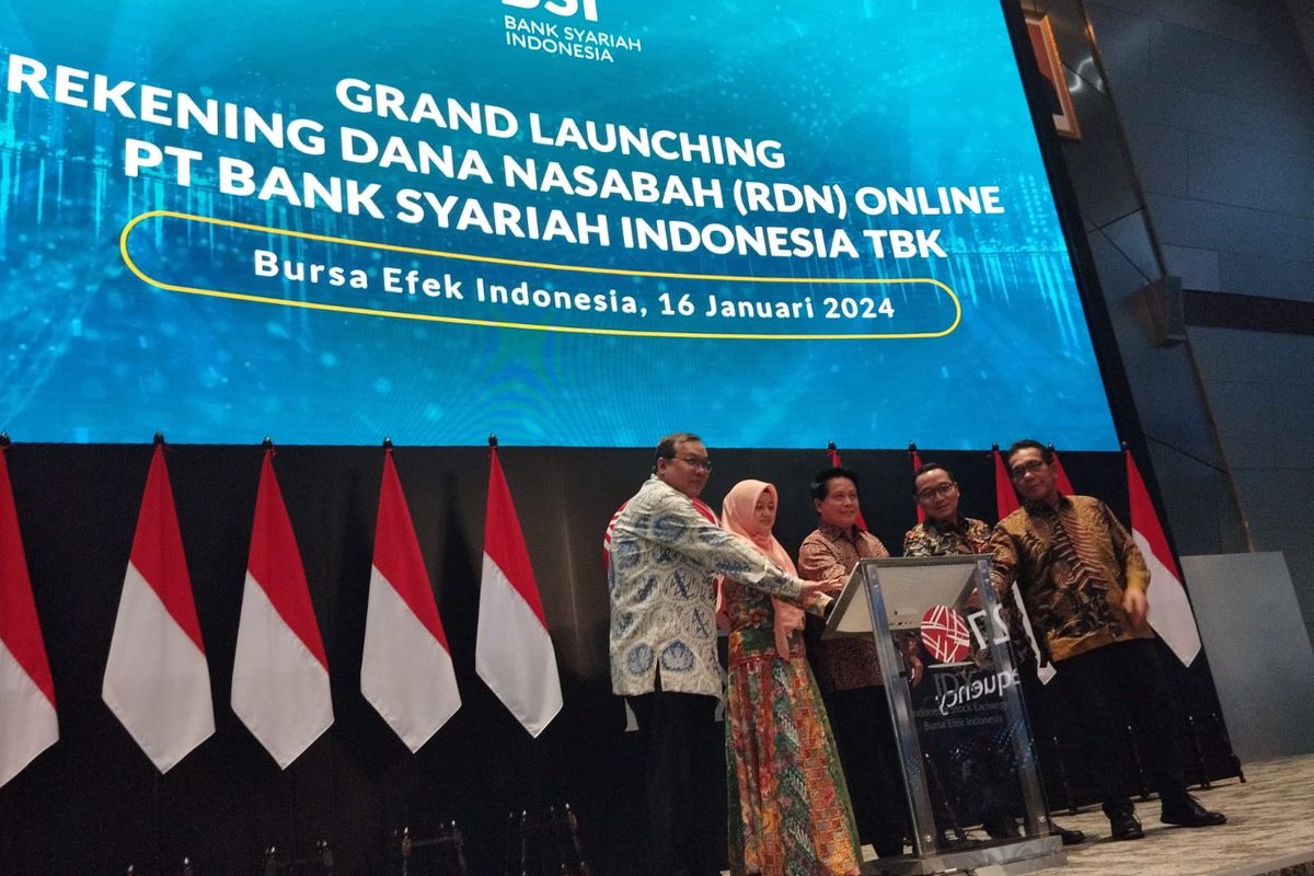 Peluncuran RDN Online oleh PT Bank Syariah Indonesia Tbk di Main Hall bursa Efek Indonesia (BEI), Selasa (16/1/2024).