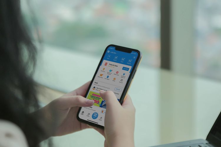 Cara top up e-Money lewat aplikasi DANA dengan mudah dan praktis. 