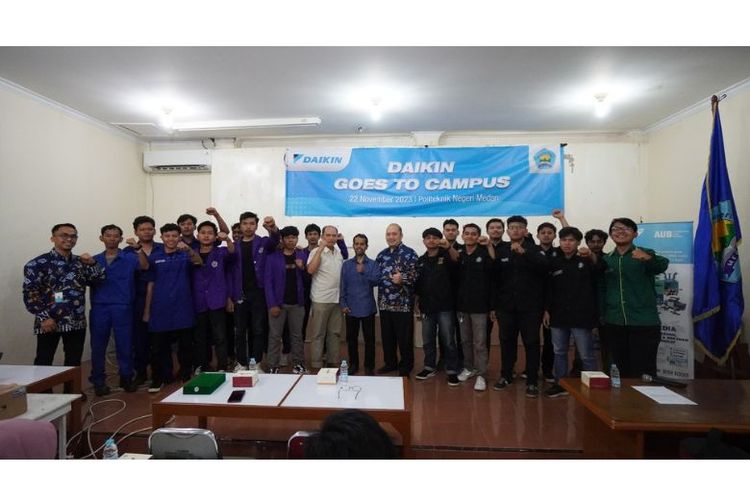 PT Daikin Airconditioning Indonesia (Daikin) menggelar acara Daikin Goes To Campus di Jurusan Teknik Mesin, Politeknik Negeri Medan, Sumatra Utara, Kamis (23/11/2023).