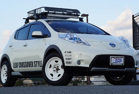 Nissan Leaf Bergaya Crossover, Makin Tangguh Lewat Medan Offroad
