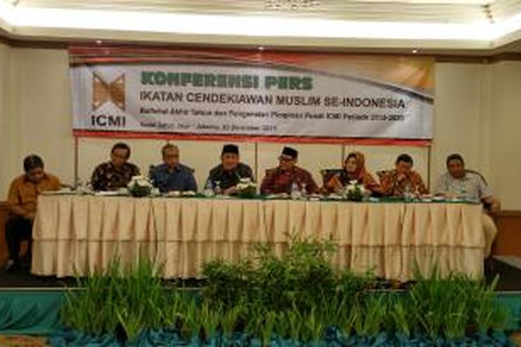 Jumpa pers refleksi akhir tahun Ikatan Cendekiawan Muslim Indonesia di Jakarta, Rabu (30/12/2015).