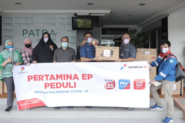 Penyerahan bantuan penanggulangan Covid-19 dari Pertamina EP.
