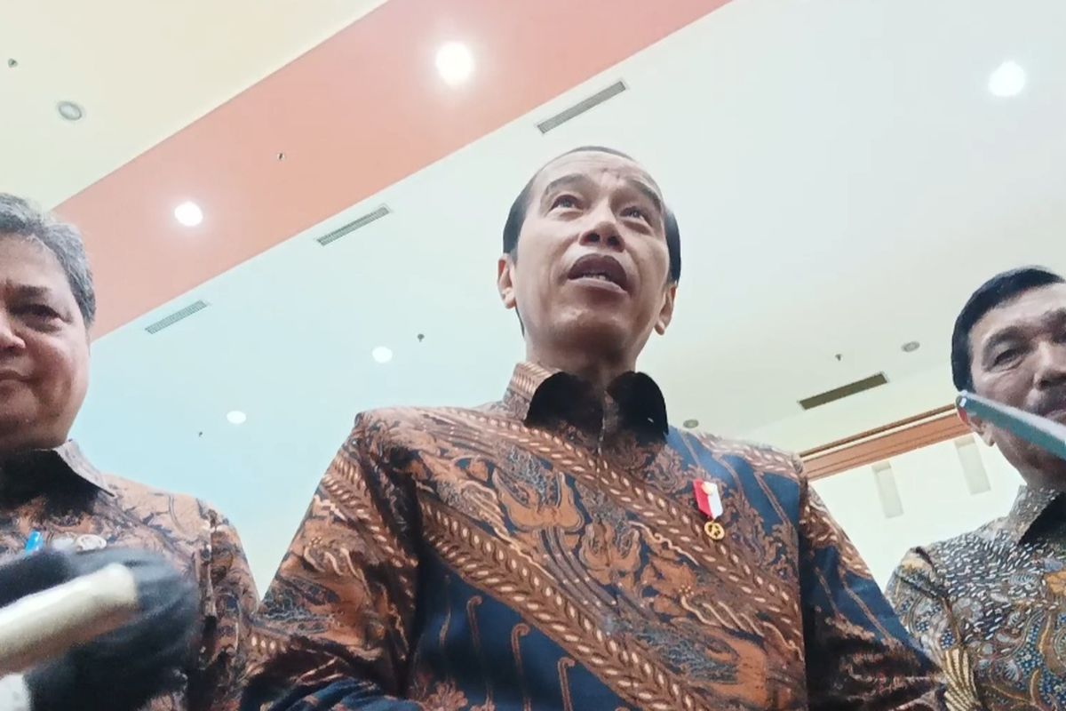 Presiden Joko Widodo saat memberikan keterangan pers di Gedung Dhanapala, Jakarta, Senin (20/3/2023). Dhamapala, Jakarta, Senin (20/3/2023).