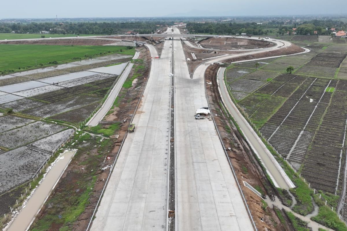 Jalan Tol Probolinggo-Banyuwangi (Probowangi). Berikut skema jalur fungsional Tol Probolinggo-Banyuwangi segmen Gending-Kraksaan yang dibuka libur Nataru 2024/2025. 