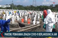 Tired Gravedigger in Indonesia's Surabaya Hopes Covid-19 Scourge Ends Soon