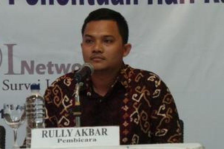 Peneliti Lingkaran Survei Indonesia (LSI) Rully Akbar