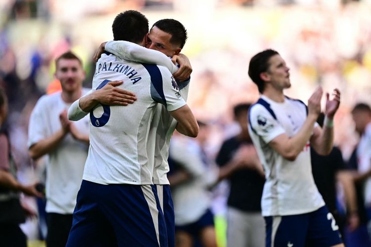 Hasil Liga Inggris: Tottenham Bertahan, West Ham Degradasi