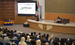 Diskusi Bersama BEM Undip, Agustina Terima Masukan untuk Pembangunan Kota Semarang